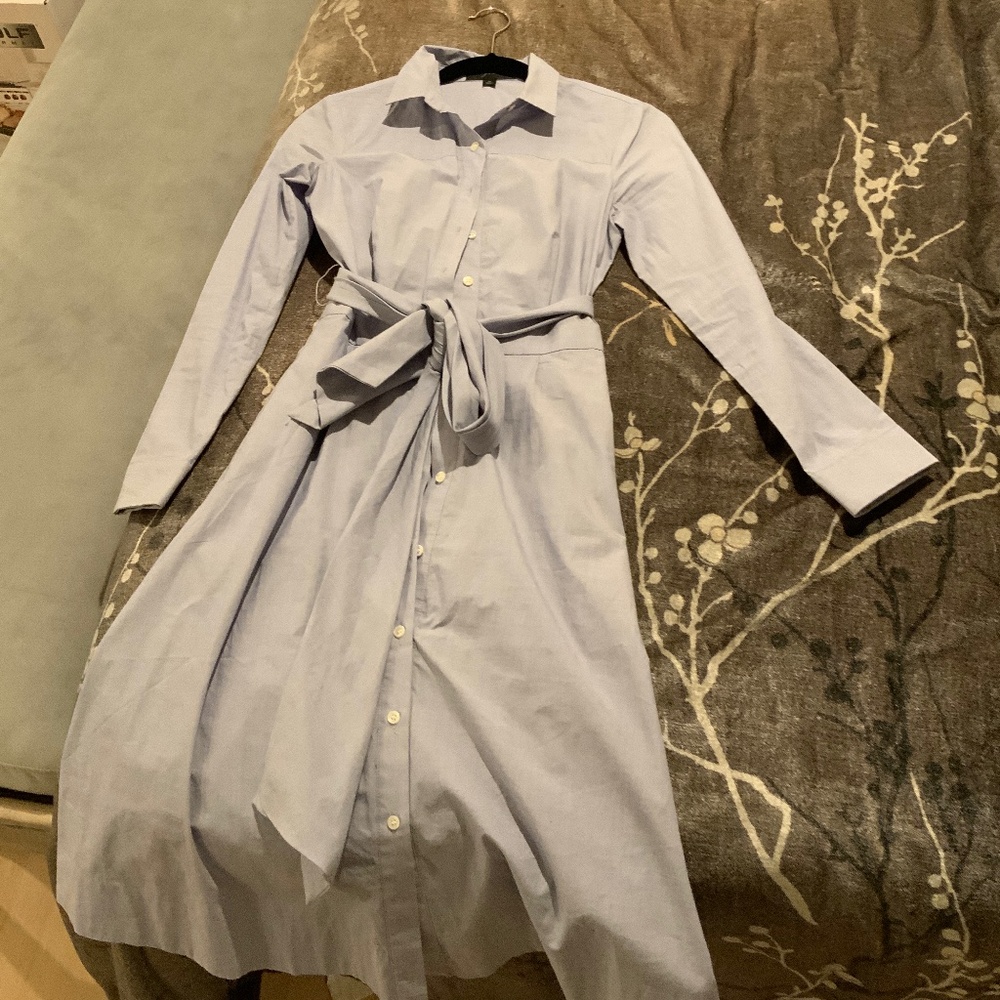 J Crew Tie-waist shirtdress in end-on-end cotton, chambray/light blue, size 0